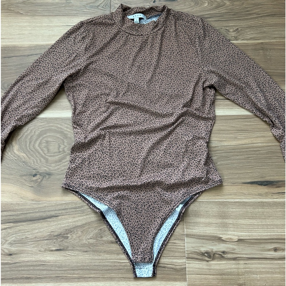 gaze romper size small